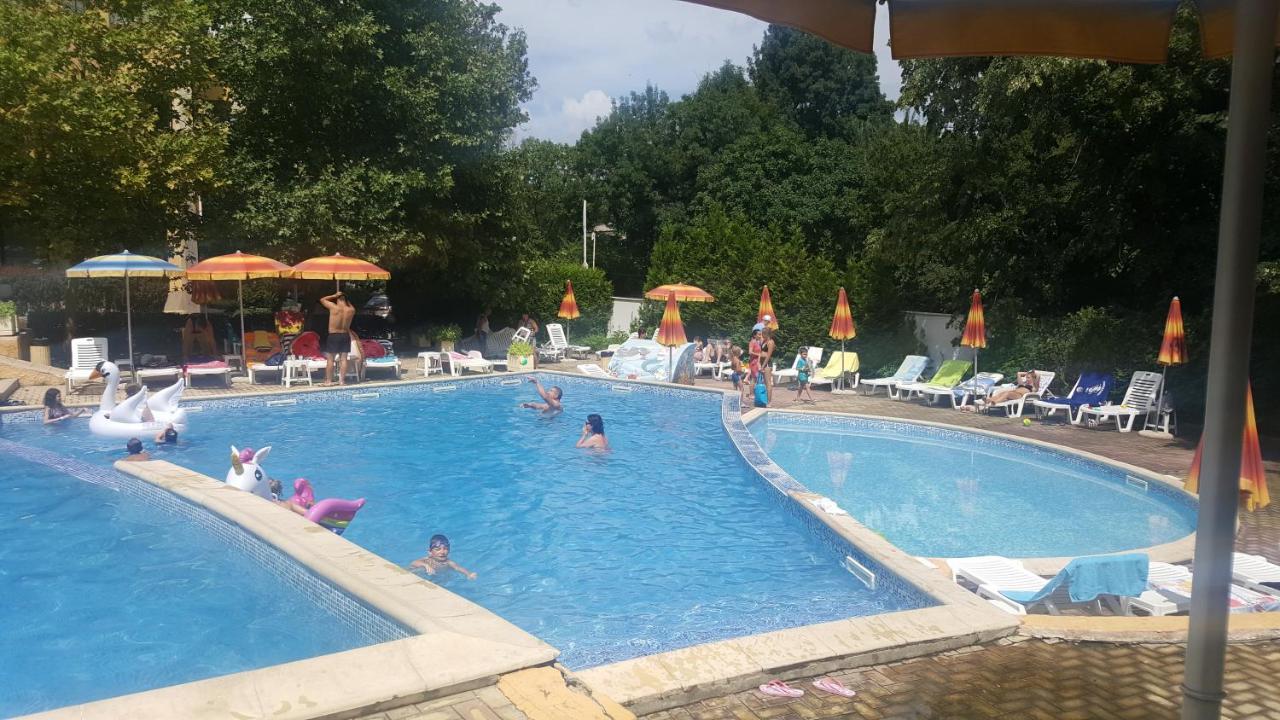Privates, Schoenes Und Grosses Appartement In Goldstrand Dış mekan fotoğraf
